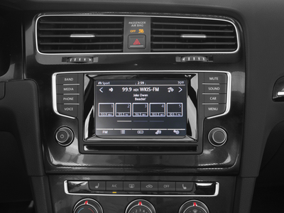 2017 Volkswagen Golf GTI SE