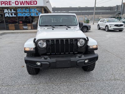 2021 Jeep Gladiator Willys Sport