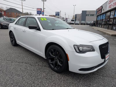 2022 Chrysler 300 Touring