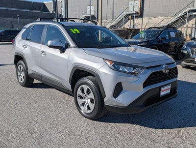 2019 Toyota RAV4 LE