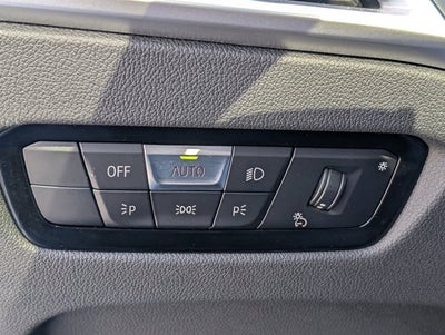 2025 BMW 3 Series 330i