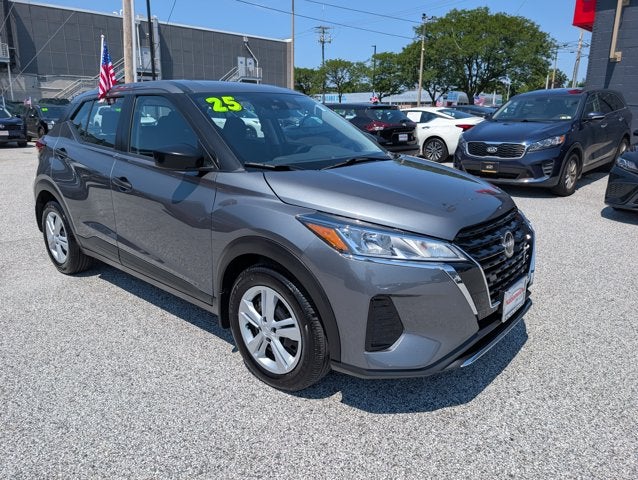 2025 Nissan Kicks Play S