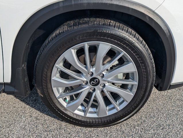 2025 INFINITI QX50 PURE