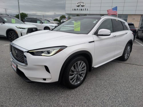 2023 INFINITI QX50 LUXE