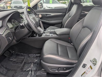 2023 INFINITI QX50 LUXE
