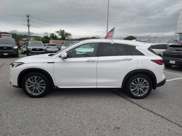 2023 INFINITI QX50 LUXE