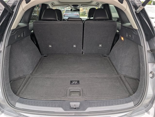 2021 INFINITI QX50 LUXE