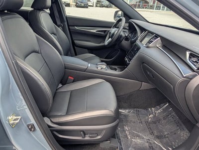 2025 INFINITI QX55 ESSENTIAL