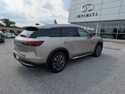 2026 INFINITI QX60 LUXE