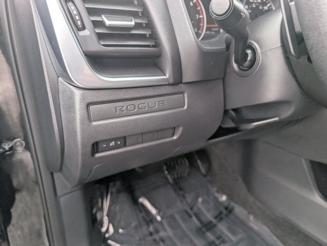 2022 Nissan Rogue S