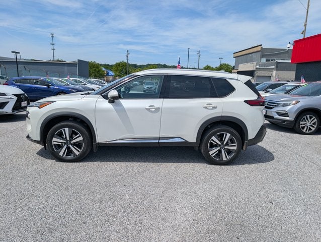 2023 Nissan Rogue SL