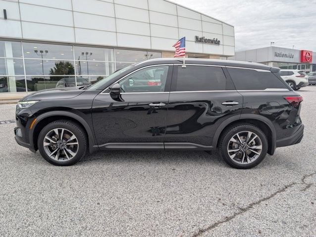 2023 INFINITI QX60 LUXE