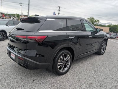 2023 INFINITI QX60 LUXE