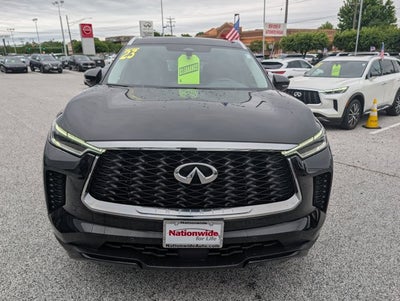 2023 INFINITI QX60 LUXE