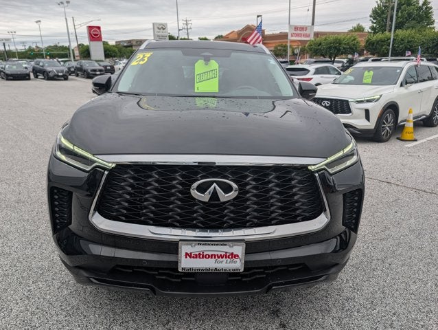 2023 INFINITI QX60 LUXE