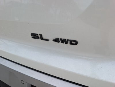 2024 Nissan Pathfinder SL