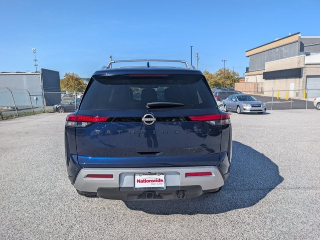 2024 Nissan Pathfinder Platinum