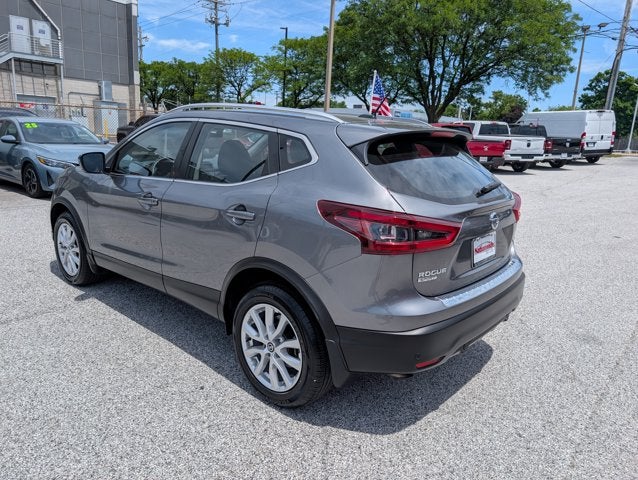 2022 Nissan Rogue Sport SV