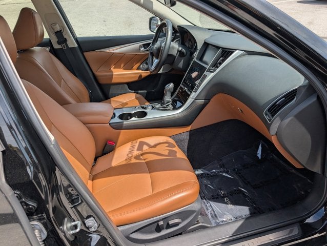 2023 INFINITI Q50 LUXE