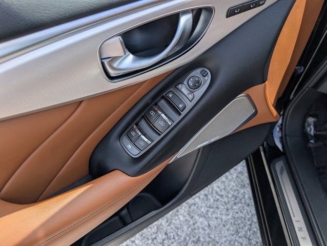 2023 INFINITI Q50 LUXE