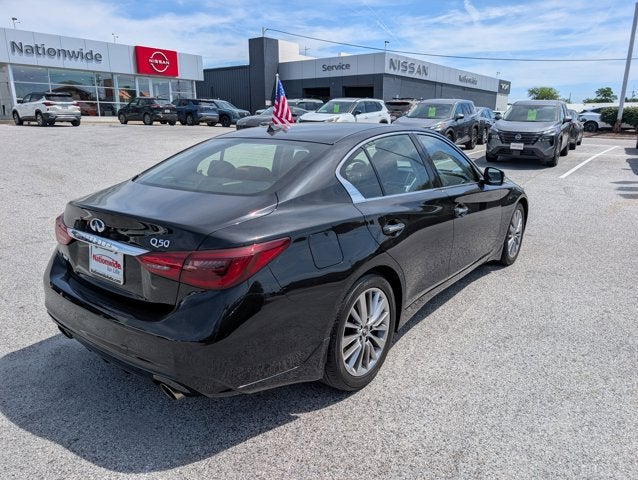 2023 INFINITI Q50 LUXE