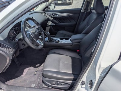 2023 INFINITI Q50 LUXE