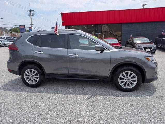 2020 Nissan Rogue SV