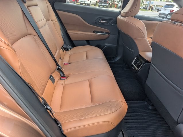 2025 Toyota Crown Signia Limited