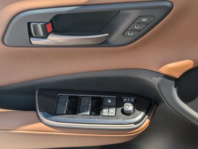 2025 Toyota Crown Signia Limited
