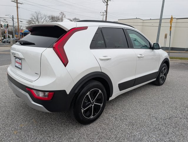 2024 Kia Niro EX