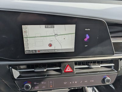 2024 Kia Niro EX Touring