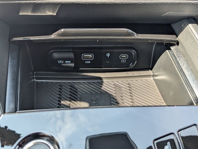 2025 Kia Sportage Plug-In Hybrid X-Line