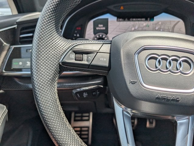 2022 Audi SQ7 Premium Plus