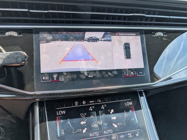 2022 Audi SQ7 Premium Plus