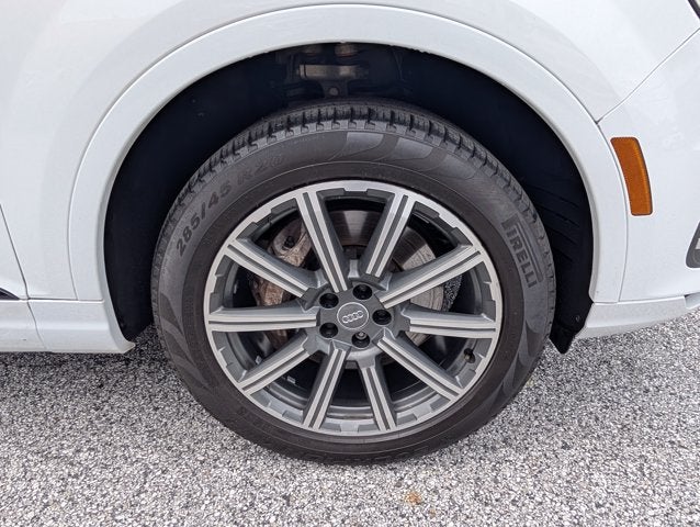 2017 Audi Q7 Premium Plus