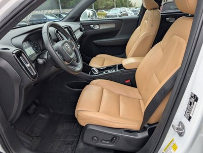 2019 Volvo XC40 Inscription
