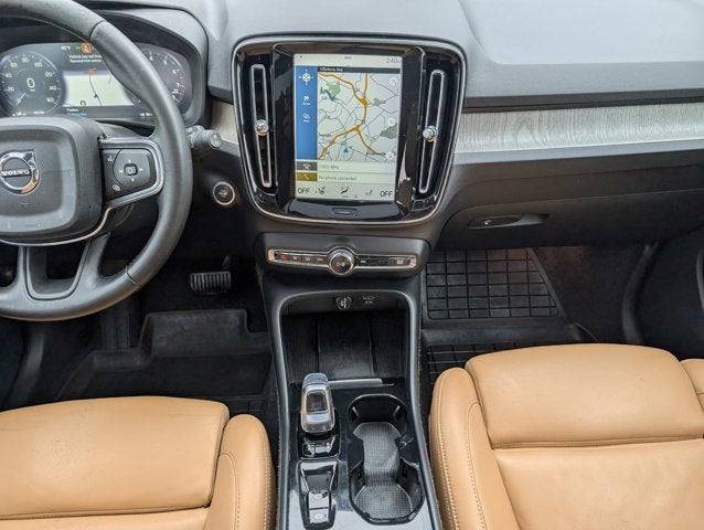2019 Volvo XC40 Inscription