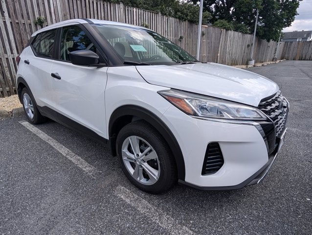 2025 Nissan Kicks Play S