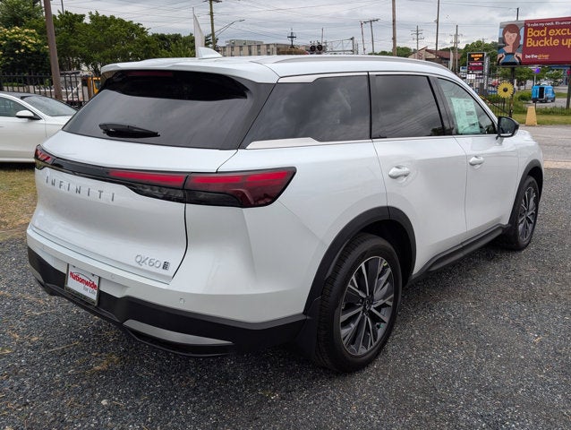 2027 INFINITI QX60 LUXE
