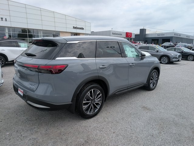 2027 INFINITI QX60 LUXE