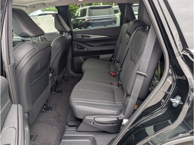 2027 INFINITI QX60 LUXE