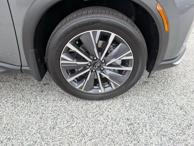 2027 INFINITI QX60 LUXE