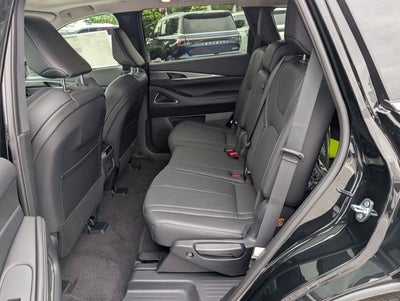 2027 INFINITI QX60 LUXE