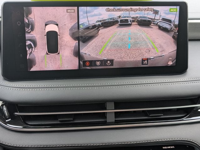 2027 INFINITI QX60 LUXE