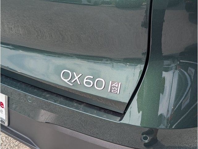 2027 INFINITI QX60 LUXE