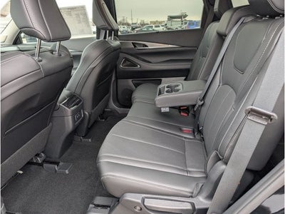 2026 INFINITI QX60 LUXE