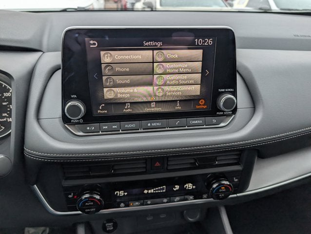 2026 Nissan Rogue SV