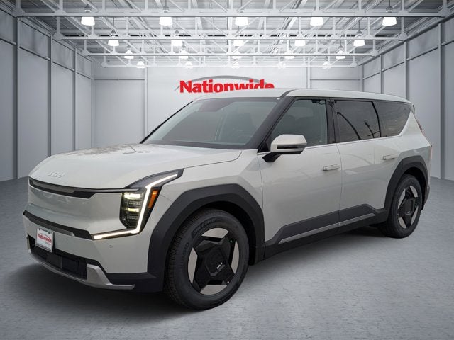 2026 Kia EV9 Light Long Range