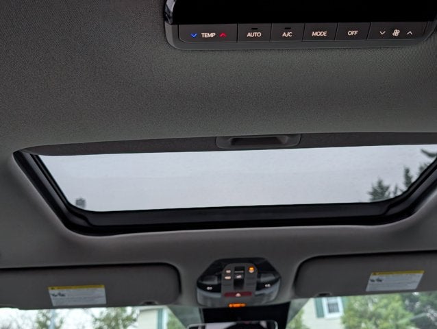 2026 Kia EV9 Light Long Range