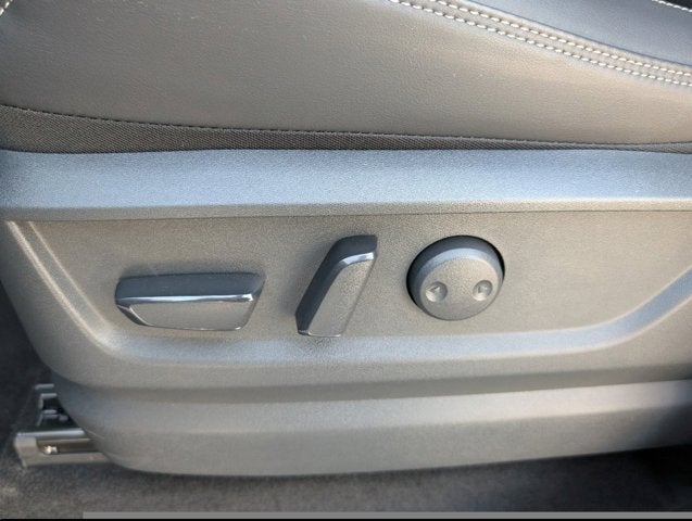 2025 Nissan Armada SL